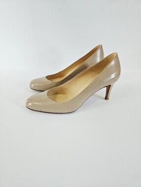 L.K. Bennett Sybila Tan Patent Leather Round Toe Minimalist Kitten Heel Pumps 38